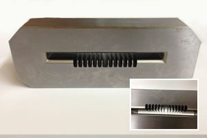 クシ刃ダイス,ワイヤー加工・放電加工